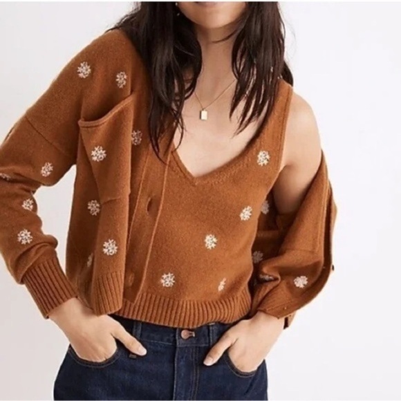 NWT MADEWELL WOOL BLEND FLOWER EMBROIDERED SWEATER TANK SIZE XL - Picture 1 of 10